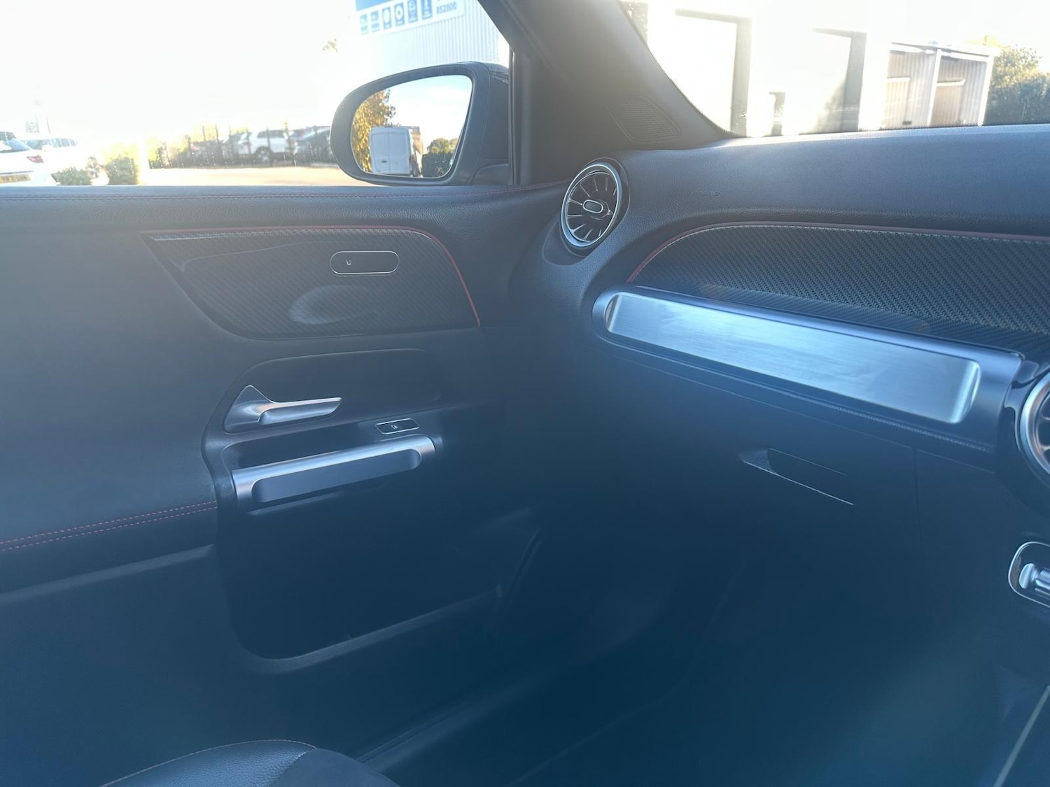 Used Mercedes-Benz GLB 2022 for sale - 76371030: Photo 25
