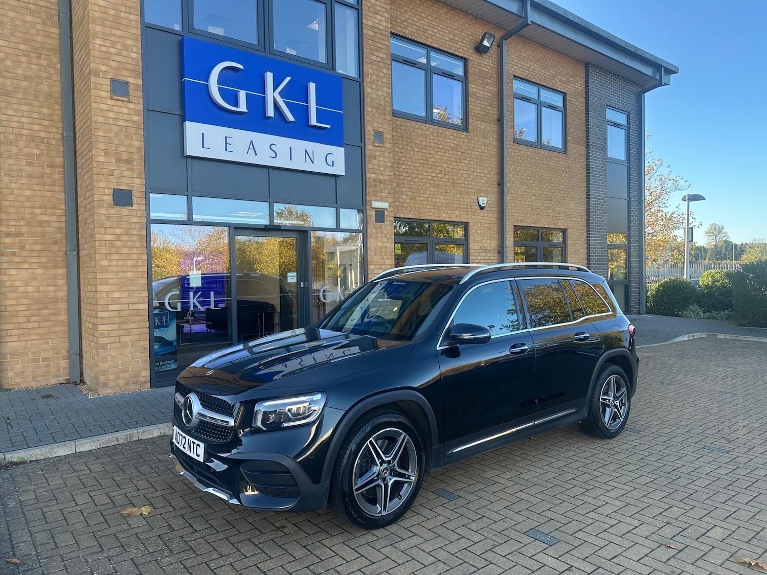 Used Mercedes-Benz GLB 2022 for sale - 76371030: Photo 3