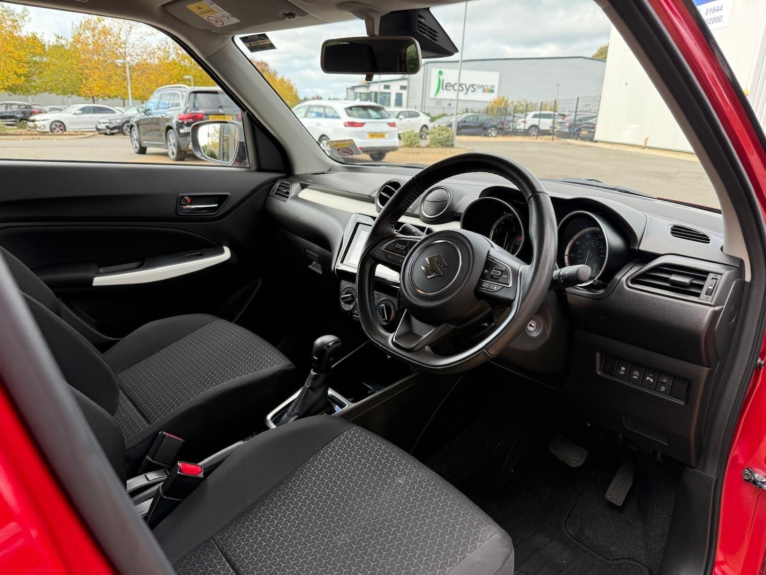 Used Suzuki Swift 2022 for sale - 76370823: Photo 10