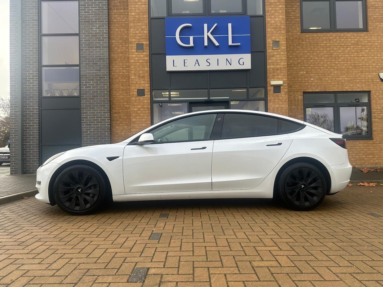 Used Tesla Model 3 2020 for sale - 76824629: Photo 5