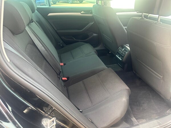 Used Volkswagen Passat 2018 for sale - 76336840: Photo 28