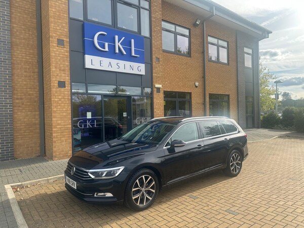 Used Volkswagen Passat 2018 for sale - 76336840: Photo 3