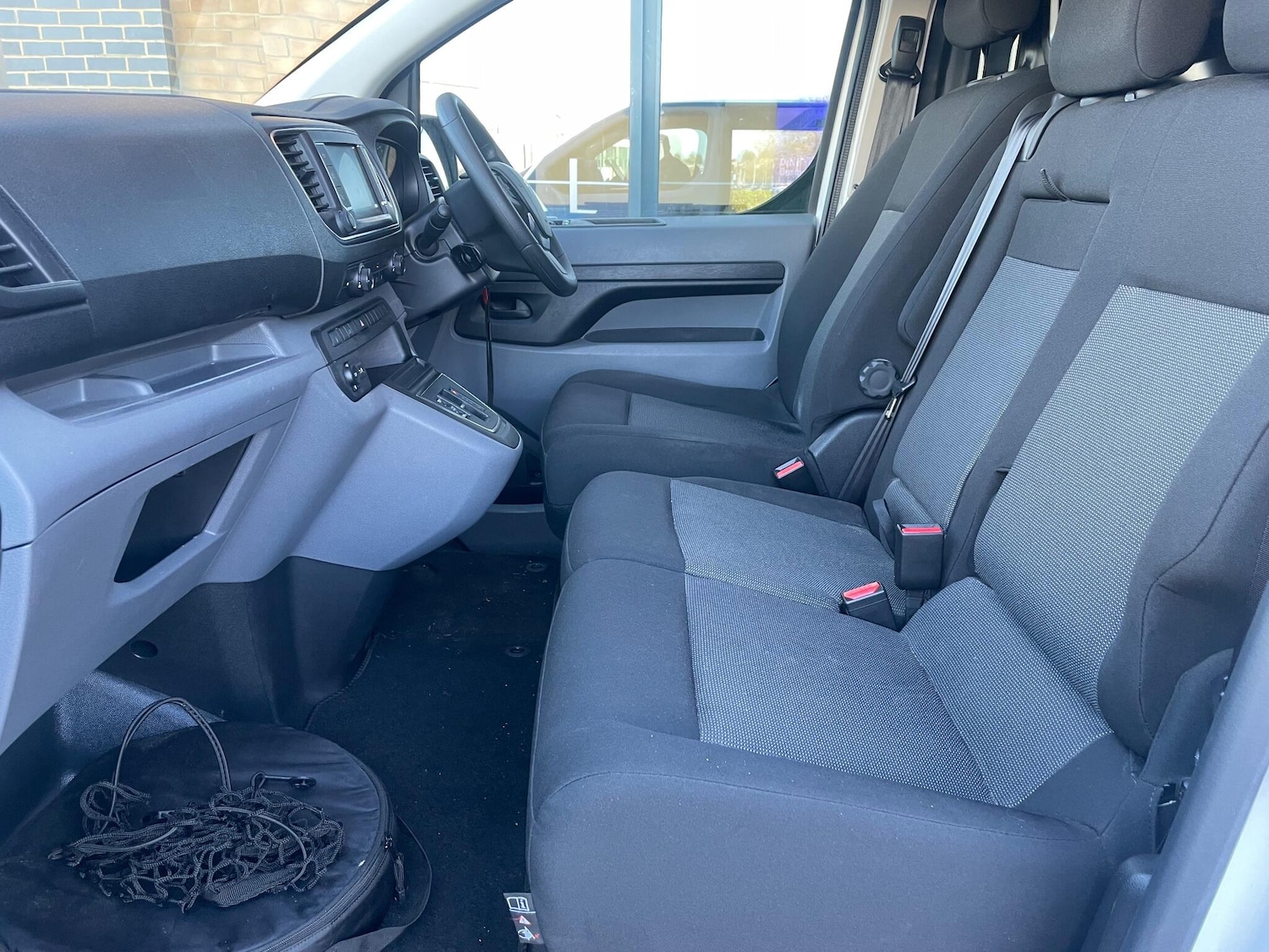 Used Peugeot e-Expert for sale - 77016977: Photo 22