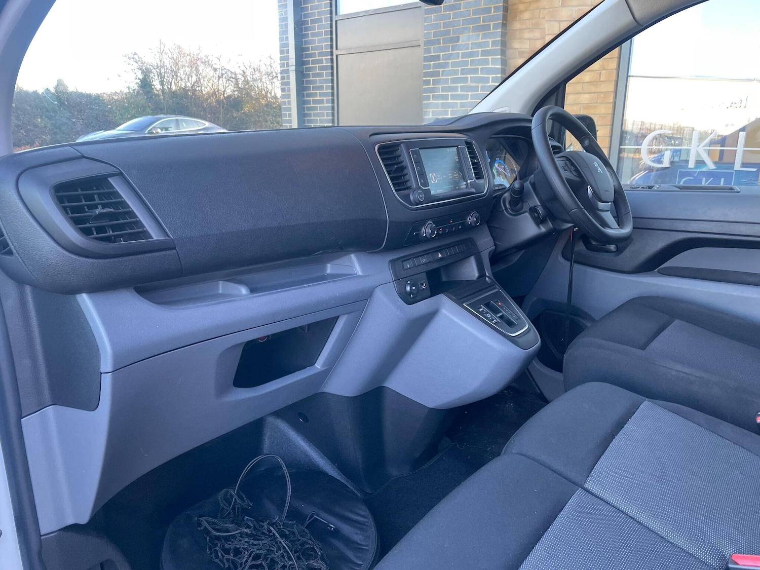 Used Peugeot e-Expert for sale - 77016977: Photo 23