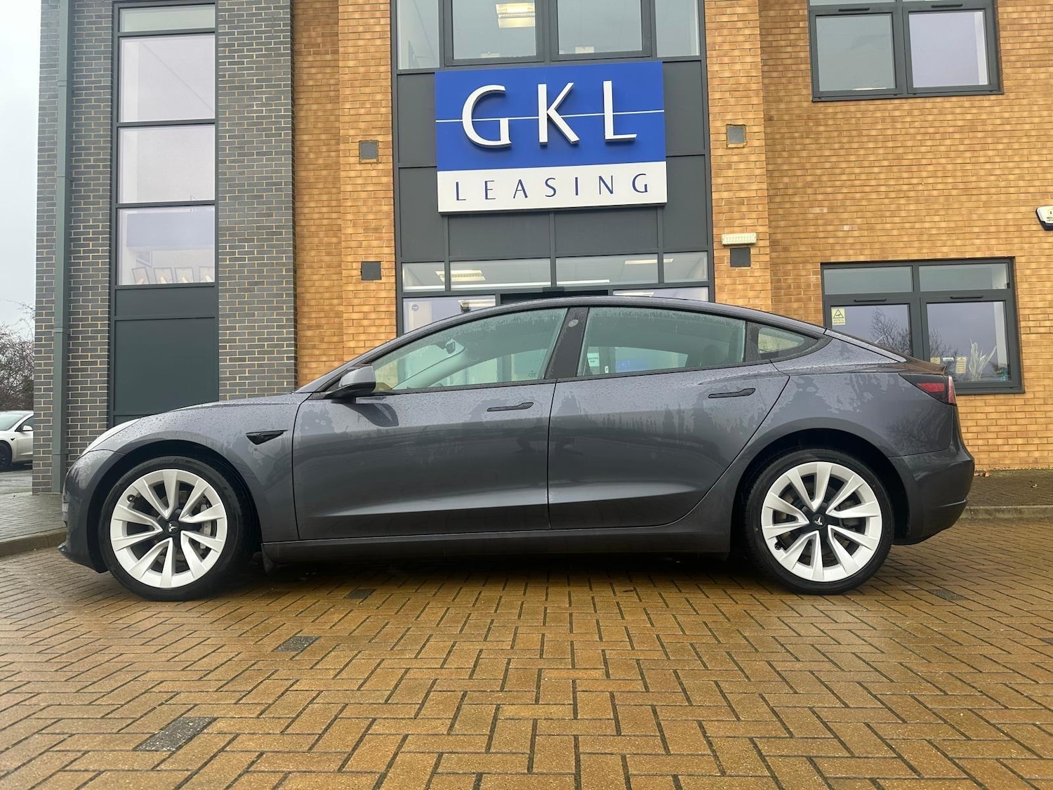 Used Tesla Model 3 2022 for sale - 76823564: Photo 6