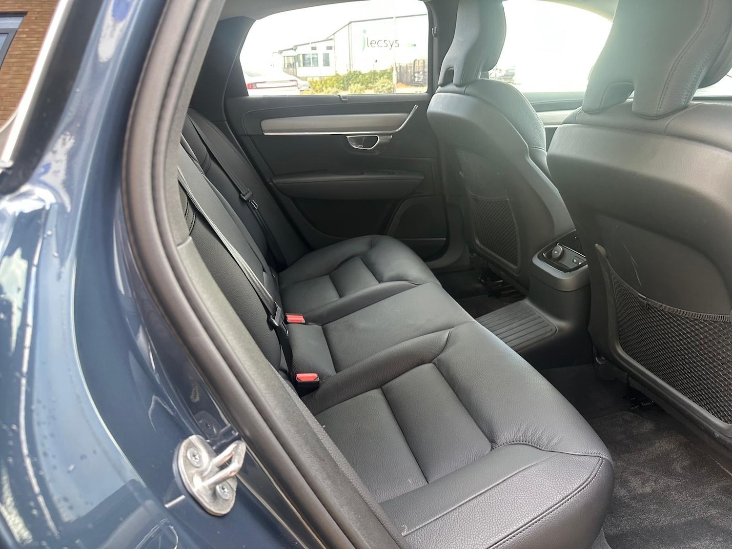 Used Volvo S90 2022 for sale - 76701141: Photo 29