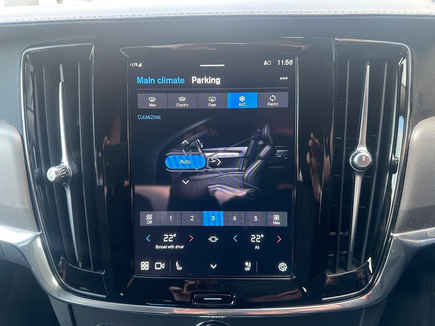 Used Volvo S90 2022 for sale - 76701141: Photo 32