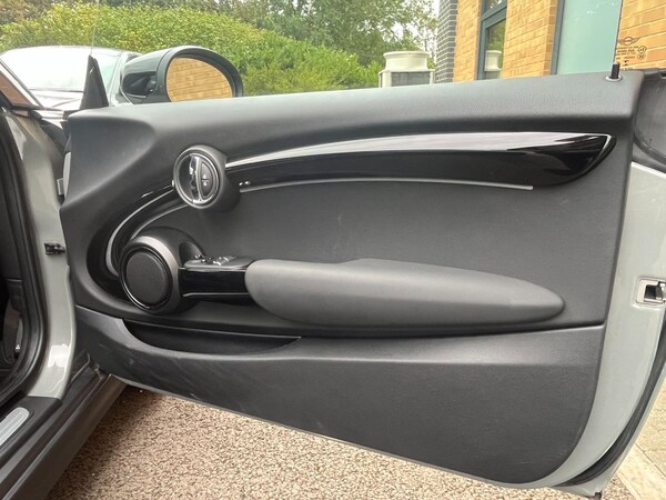 Used MINI Hatch 2021 for sale - 76336277: Photo 34