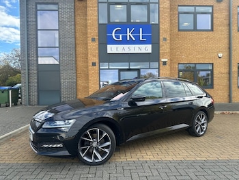 Used Skoda Superb 2021 for sale - 76348719: Photo