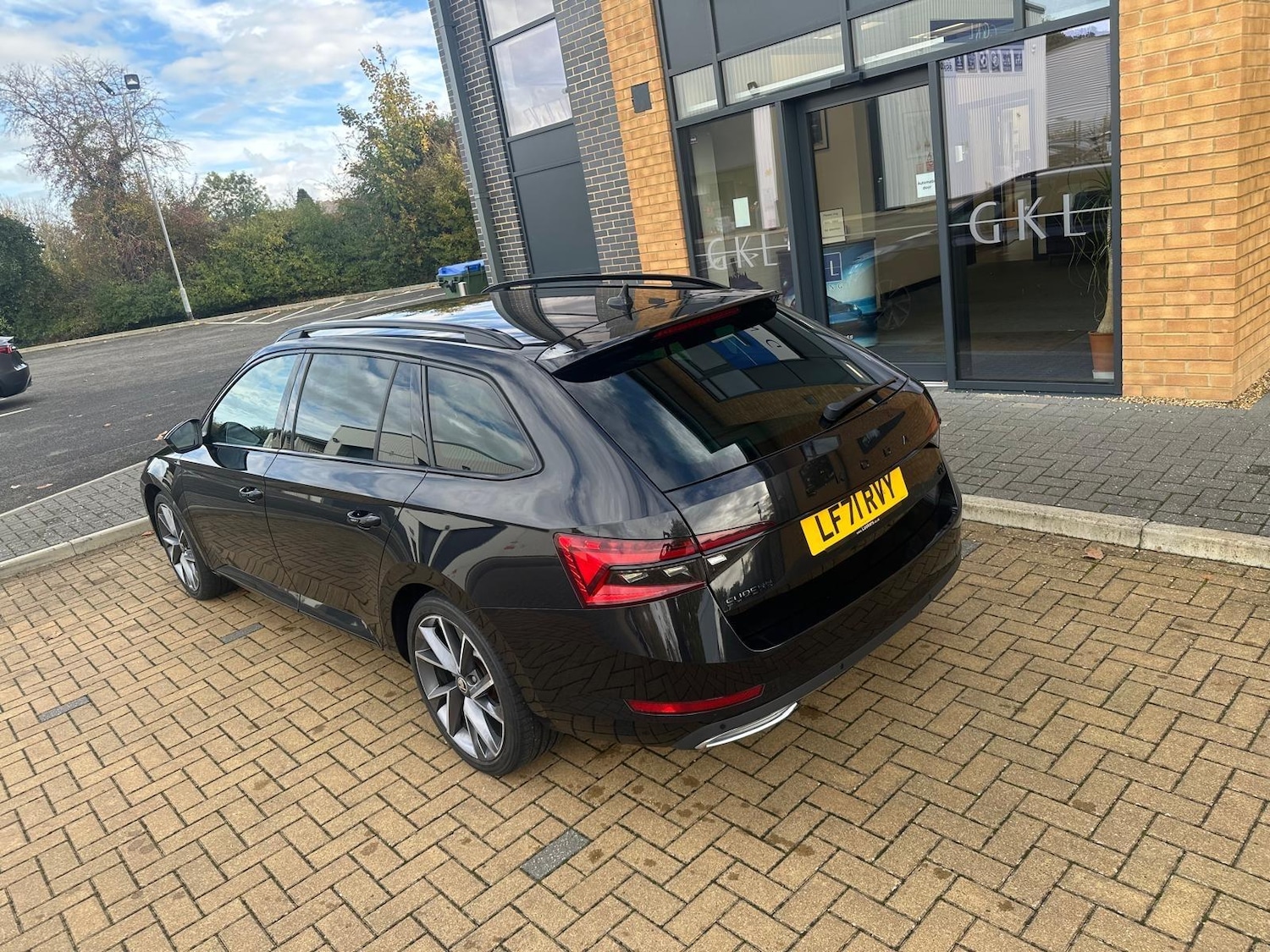 Used Skoda Superb 2021 for sale - 76348719: Photo 8