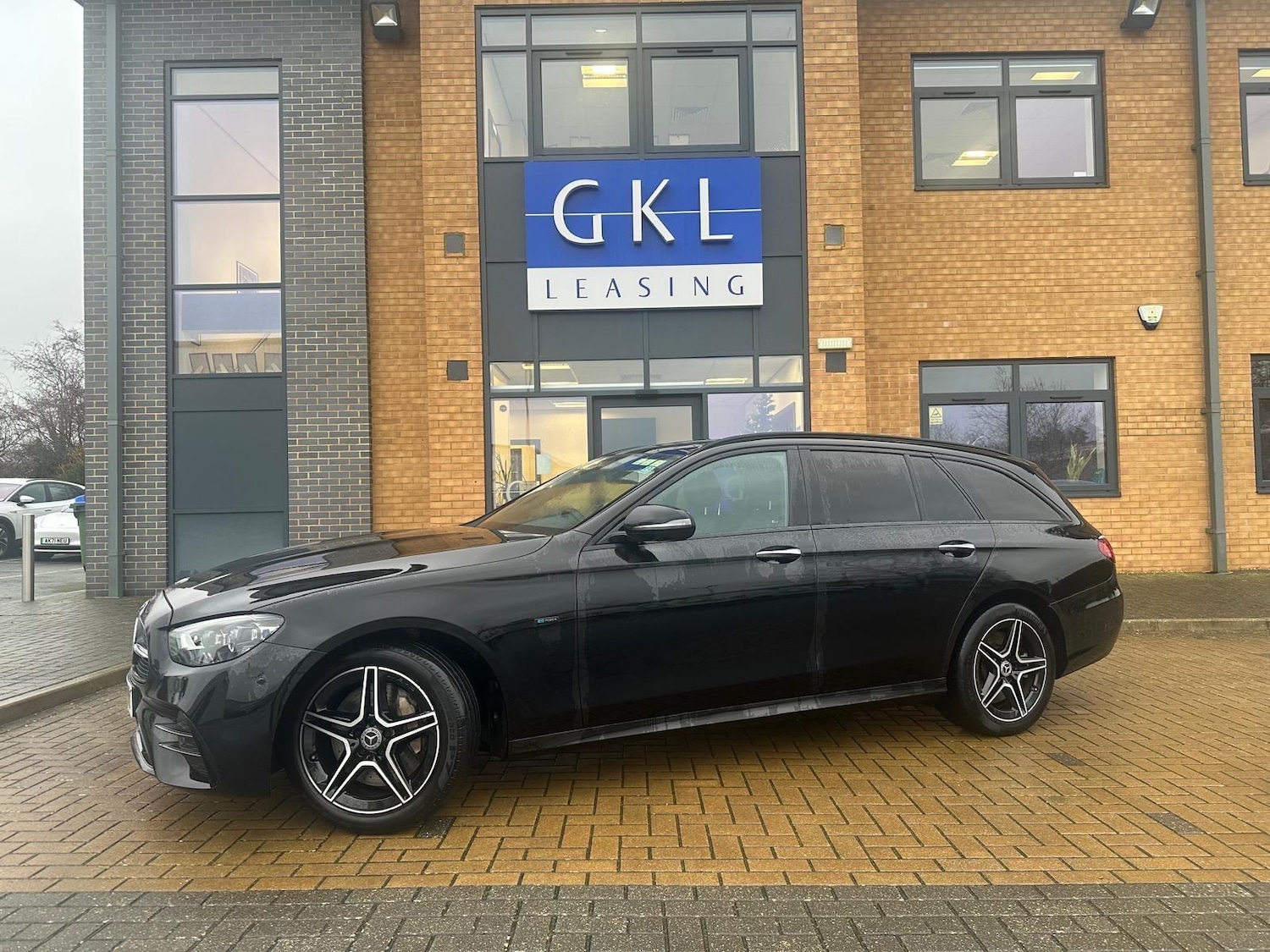 Used Mercedes-Benz E Class 2021 for sale - 76965357: Photo 1