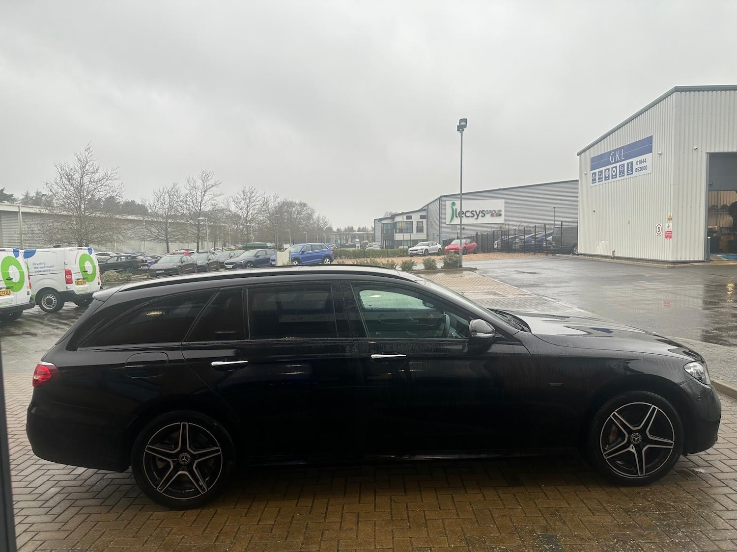 Used Mercedes-Benz E Class 2021 for sale - 76965357: Photo 12