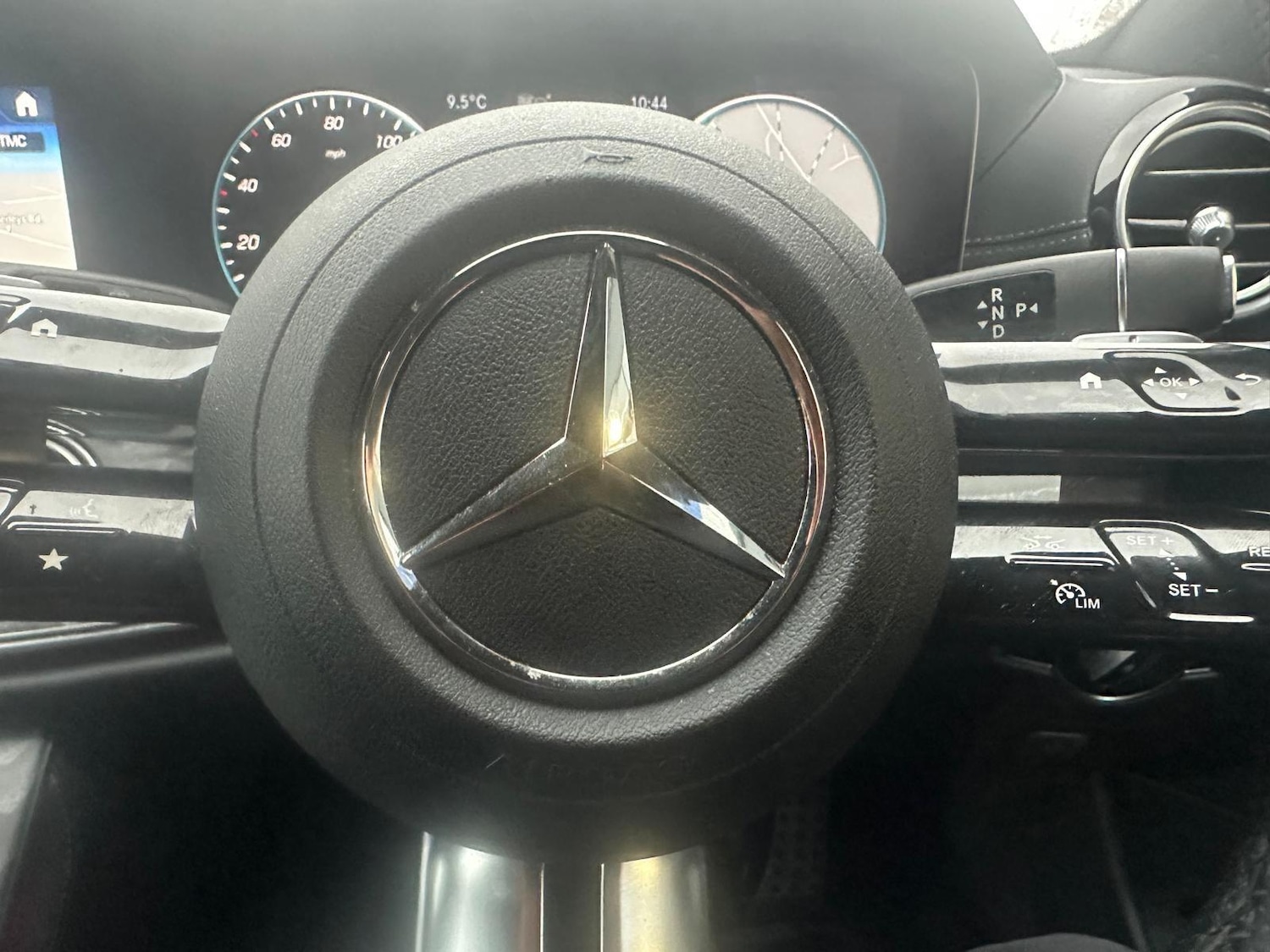 Used Mercedes-Benz E Class 2021 for sale - 76965357: Photo 19