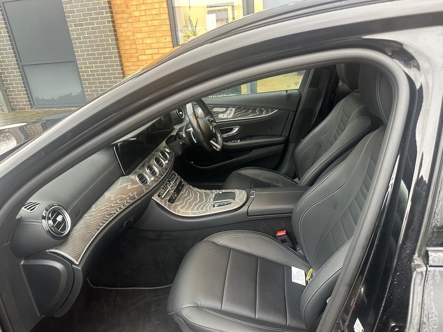 Used Mercedes-Benz E Class 2021 for sale - 76965357: Photo 21