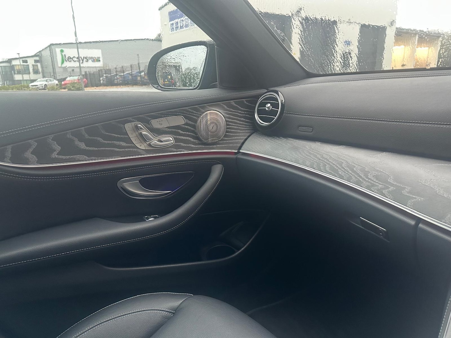 Used Mercedes-Benz E Class 2021 for sale - 76965357: Photo 22