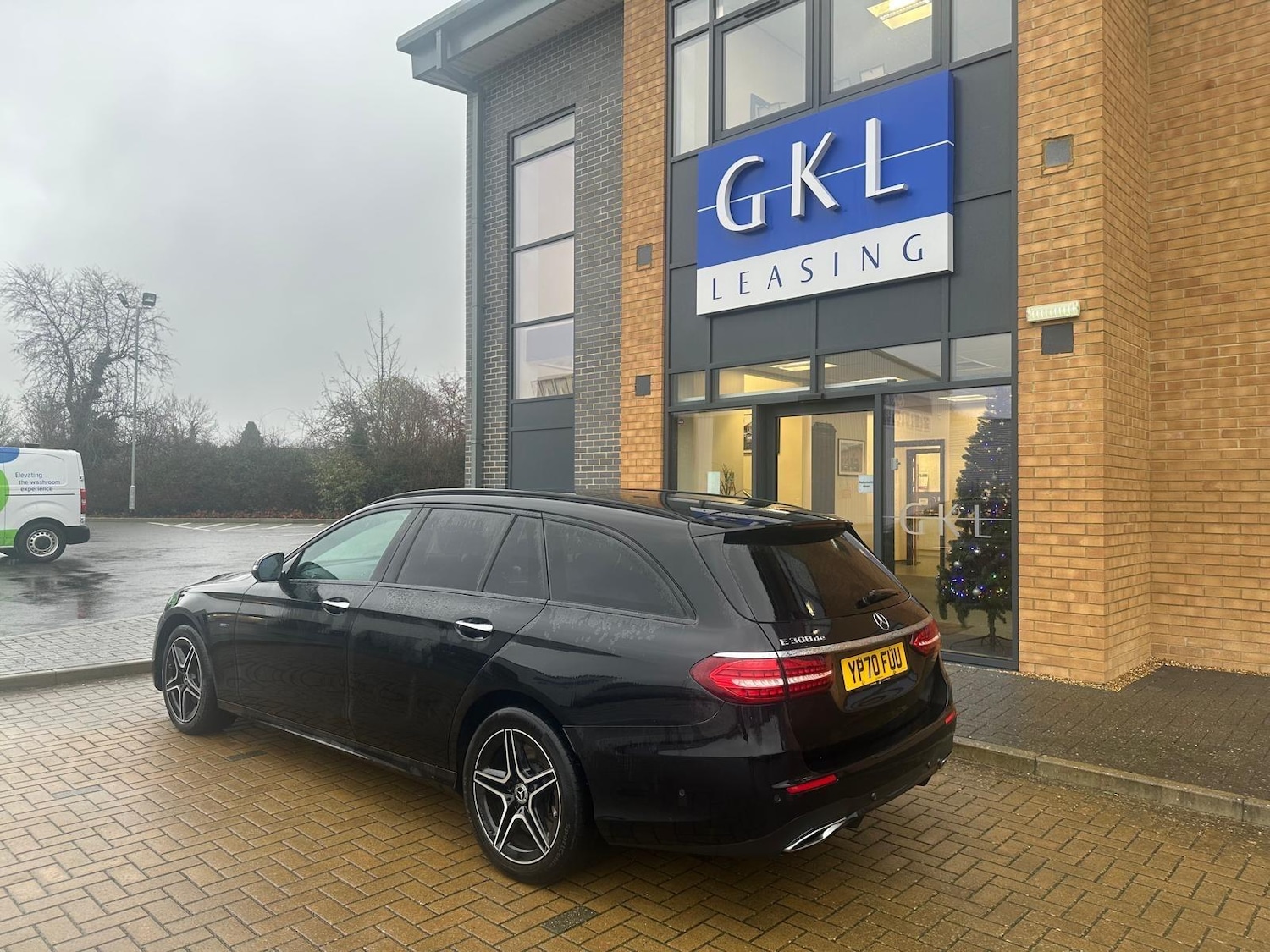 Used Mercedes-Benz E Class 2021 for sale - 76965357: Photo 7