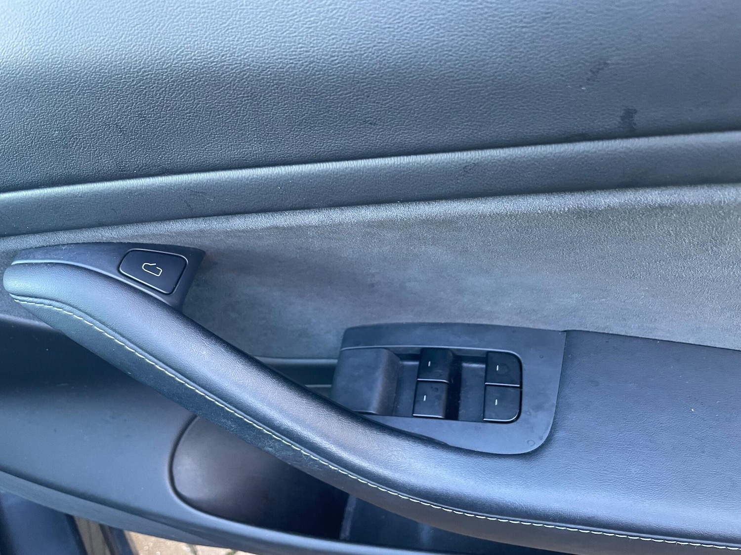 Used Tesla Model 3 2020 for sale - 77016584: Photo 16