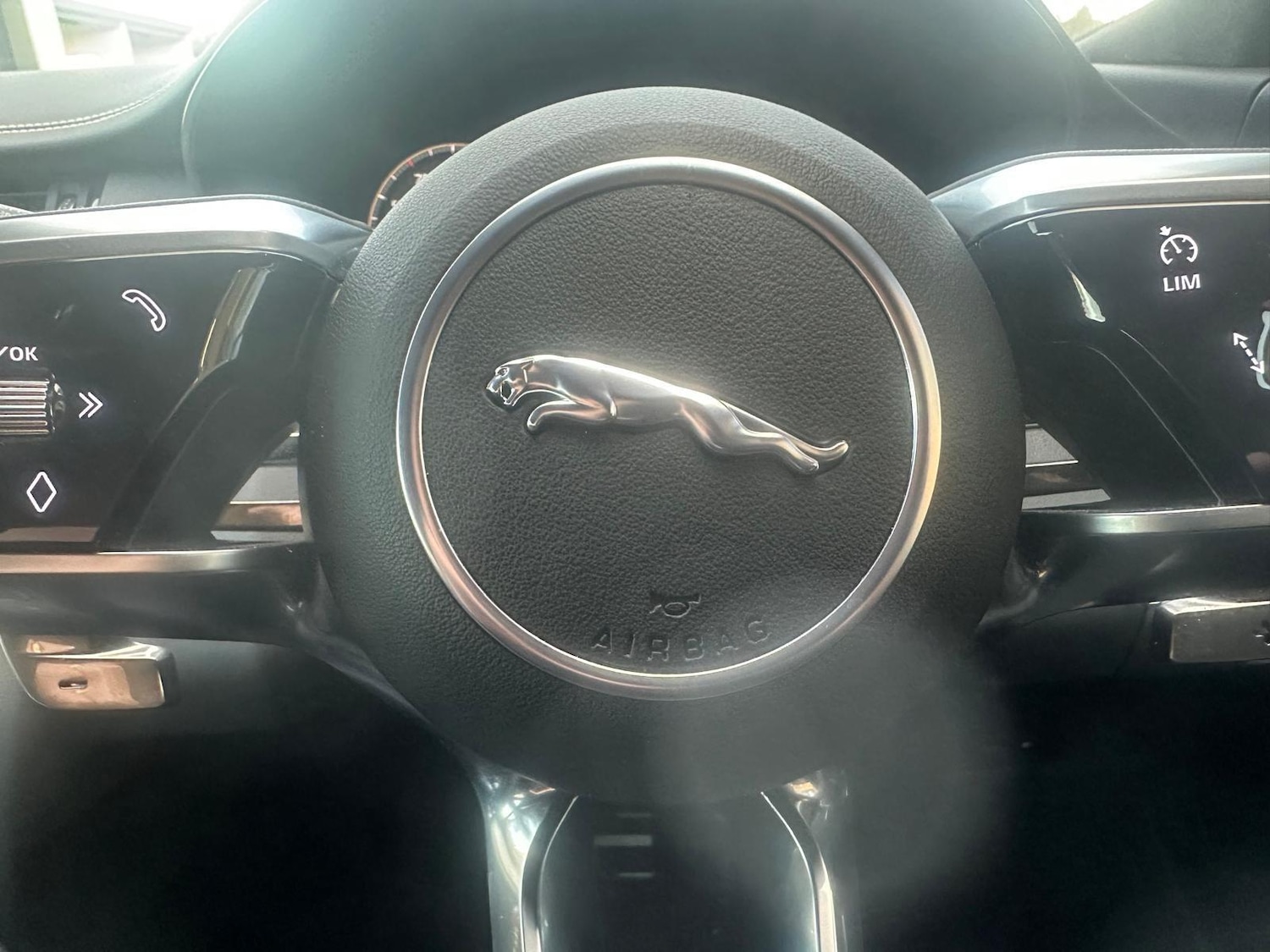 Used Jaguar E-Pace 2023 for sale - 76700684: Photo 21