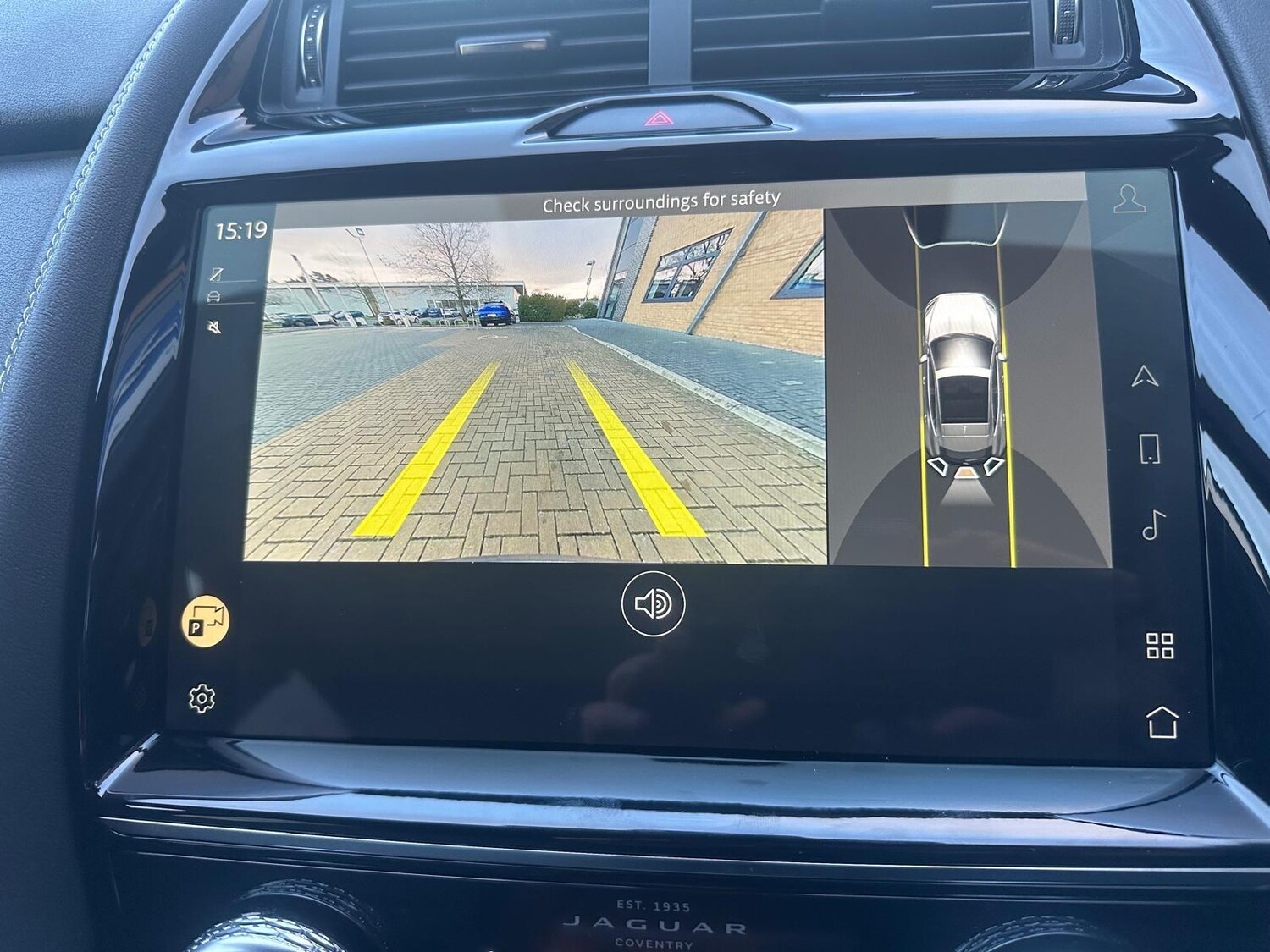 Used Jaguar E-Pace 2023 for sale - 76700684: Photo 33