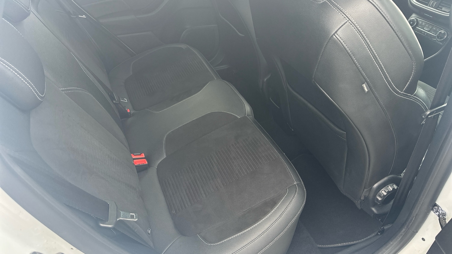 Used Ford Fiesta 2020 for sale - 78202221: Photo 30