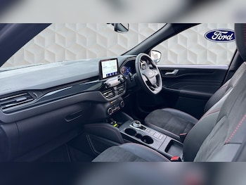 Used Ford Kuga 2024 for sale - 77778588: Photo