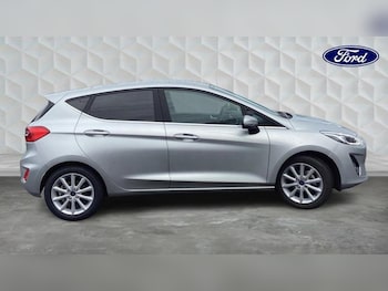Used Ford Fiesta 2017 for sale - 76508114: Photo