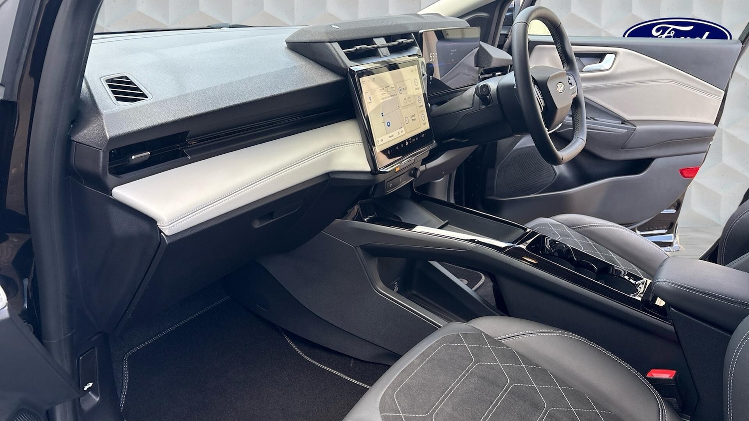 Used Ford Puma Gen-E 2025 for sale - 77603165: Photo 2