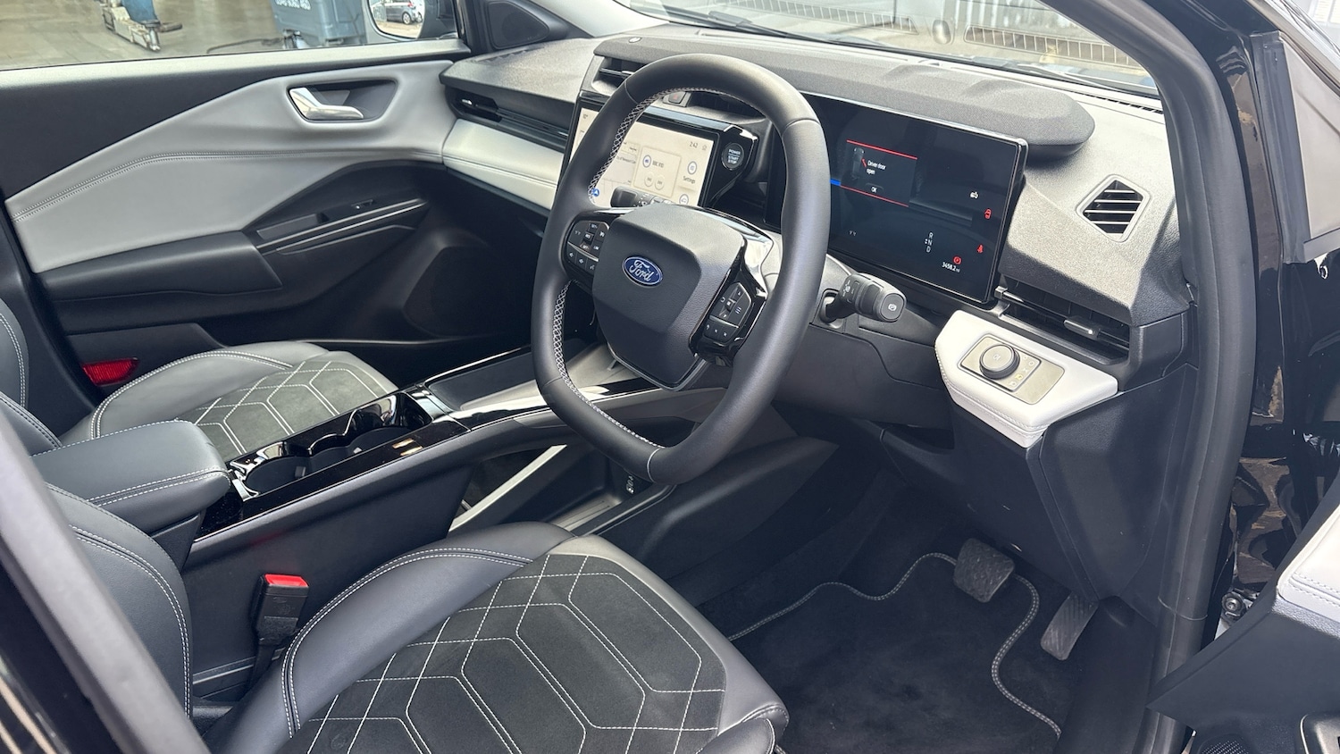 Used Ford Puma Gen-E 2025 for sale - 77603165: Photo 6