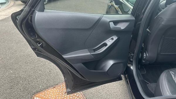 Used Ford Puma 2022 for sale - 75644031: Photo 21