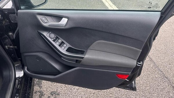 Used Ford Fiesta 2023 for sale - 76161913: Photo 9