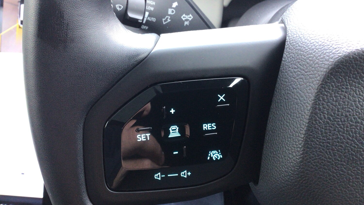 Used Ford Capri 2024 for sale - 77650352: Photo 11