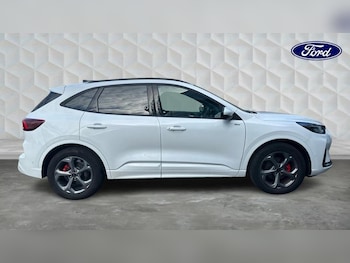Used Ford Kuga 2025 for sale - 76162136: Photo 4