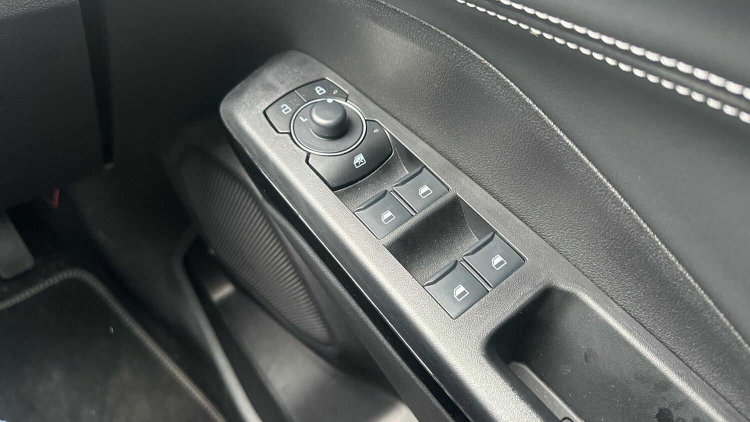 Used Ford Puma 2025 for sale - 78055360: Photo 31