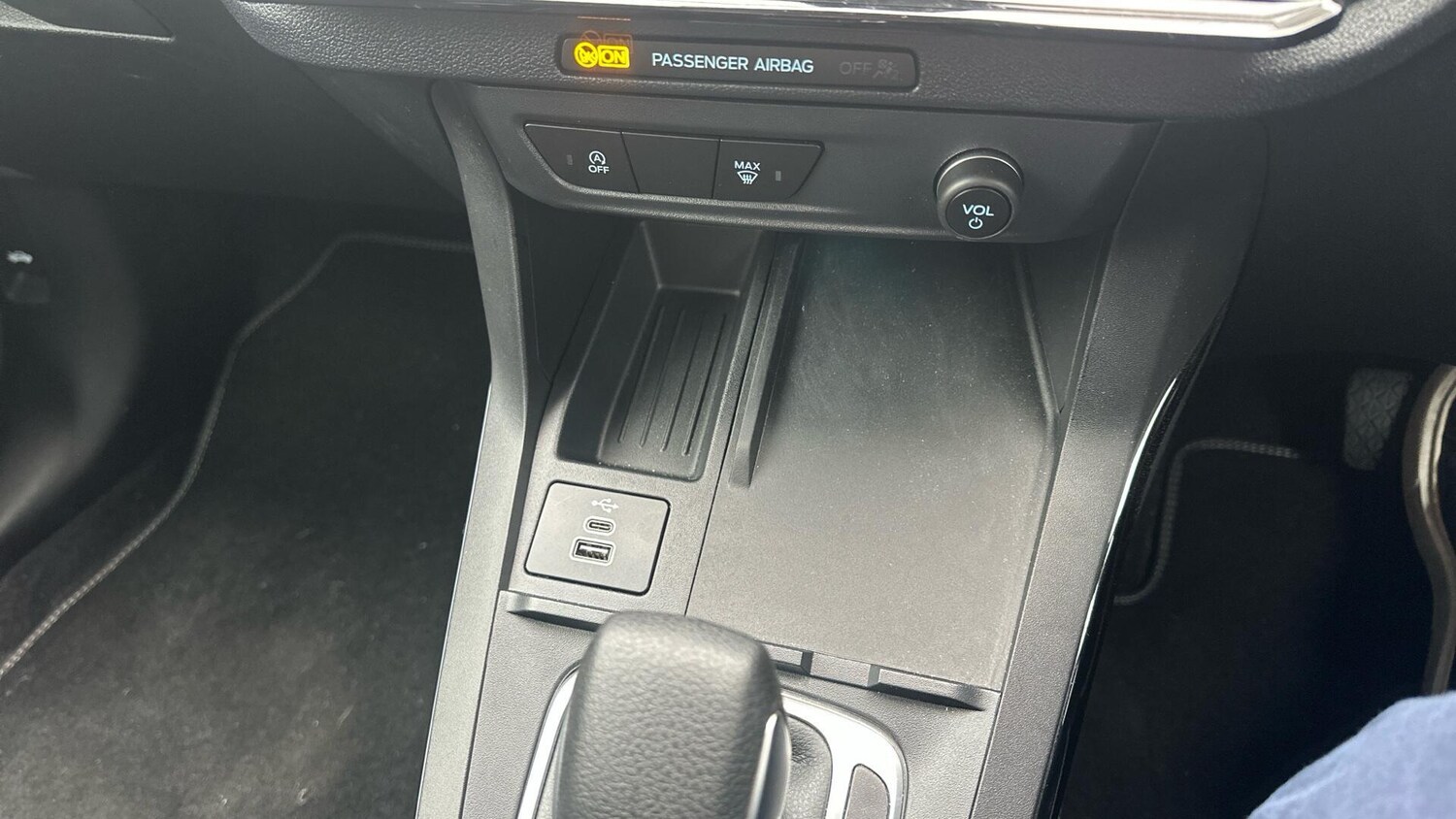 Used Ford Puma 2025 for sale - 78055360: Photo 33