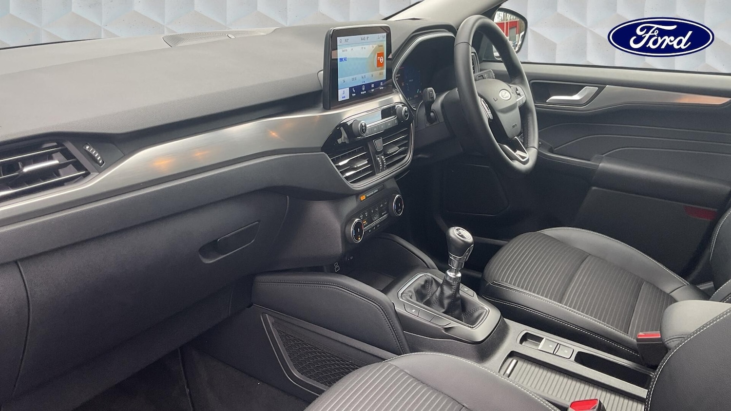 Used Ford Kuga 2023 for sale - 77603211: Photo 2