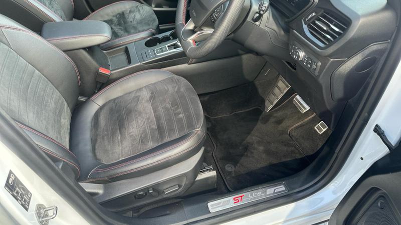 Used Ford Kuga 2022 for sale - 76131392: Photo 10