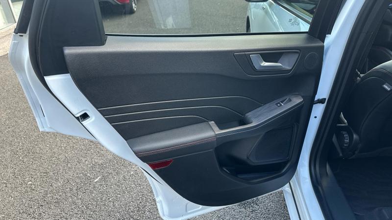 Used Ford Kuga 2022 for sale - 76131392: Photo 21