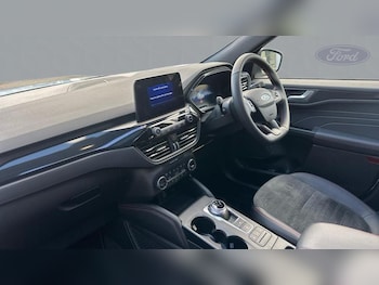 Used Ford Kuga 2022 for sale - 76131392: Photo 2