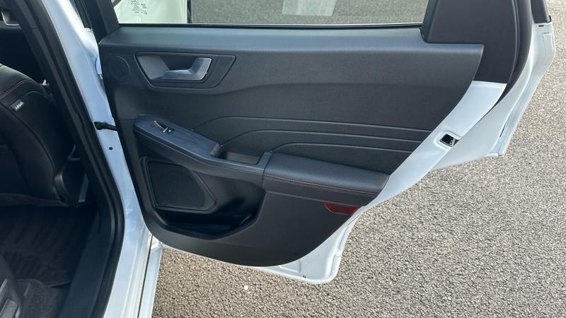 Used Ford Kuga 2022 for sale - 76131392: Photo 32