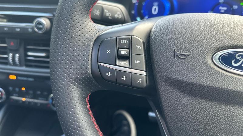 Used Ford Kuga 2022 for sale - 76131392: Photo 36