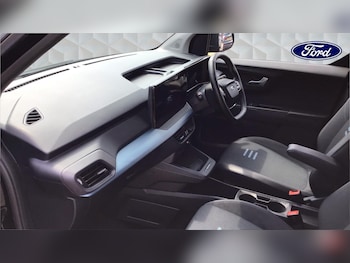 Used Ford E-Tourneo Custom 2026 for sale - 79243755: Photo
