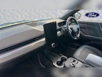 Used Ford Mustang Mach-E 2022 for sale - 76008663: Photo 2