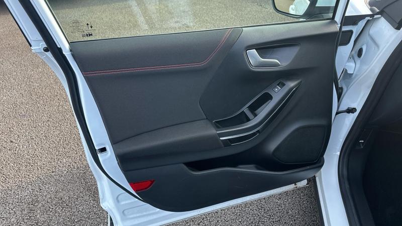 Used Ford Puma 2024 for sale - 76234864: Photo 17