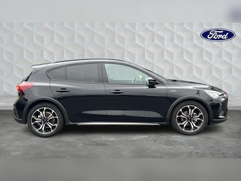 Used Ford Focus 2025 for sale - 77505006: Photo