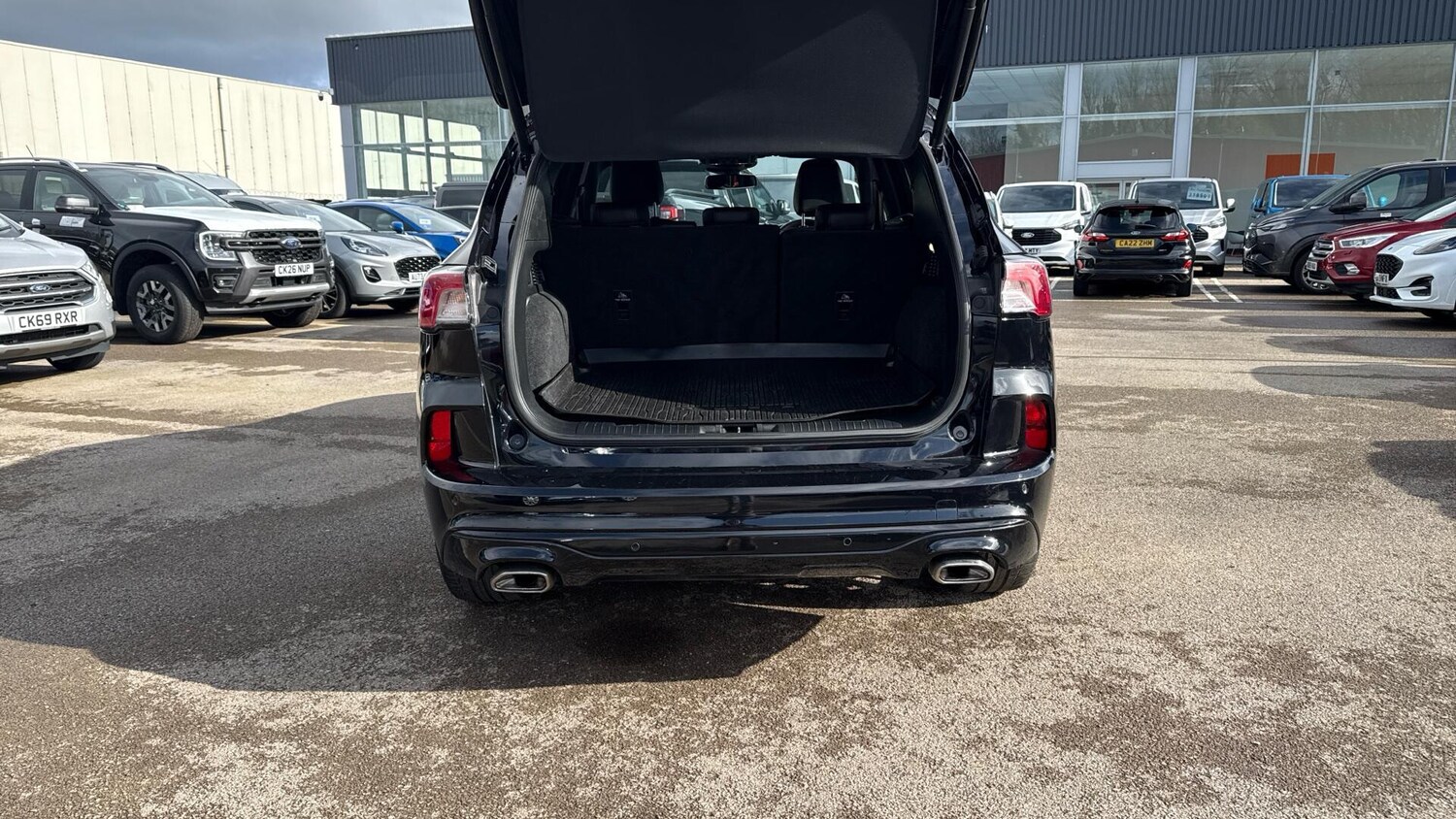 Used Ford Kuga 2023 for sale - 77877678: Photo 13