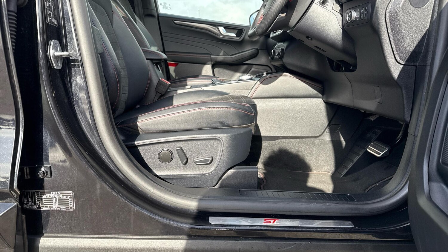 Used Ford Kuga 2023 for sale - 77877678: Photo 24