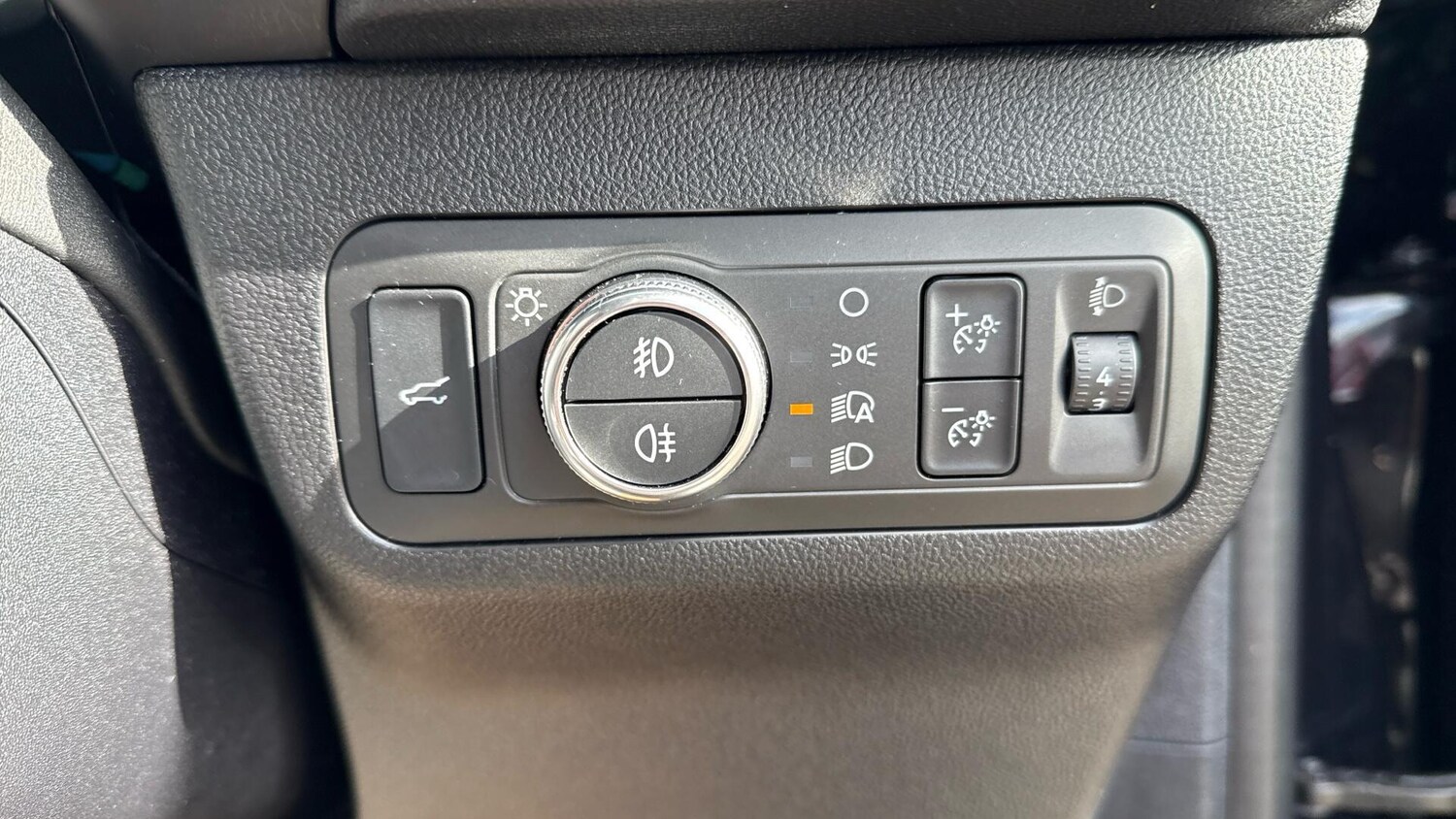 Used Ford Kuga 2023 for sale - 77877678: Photo 28