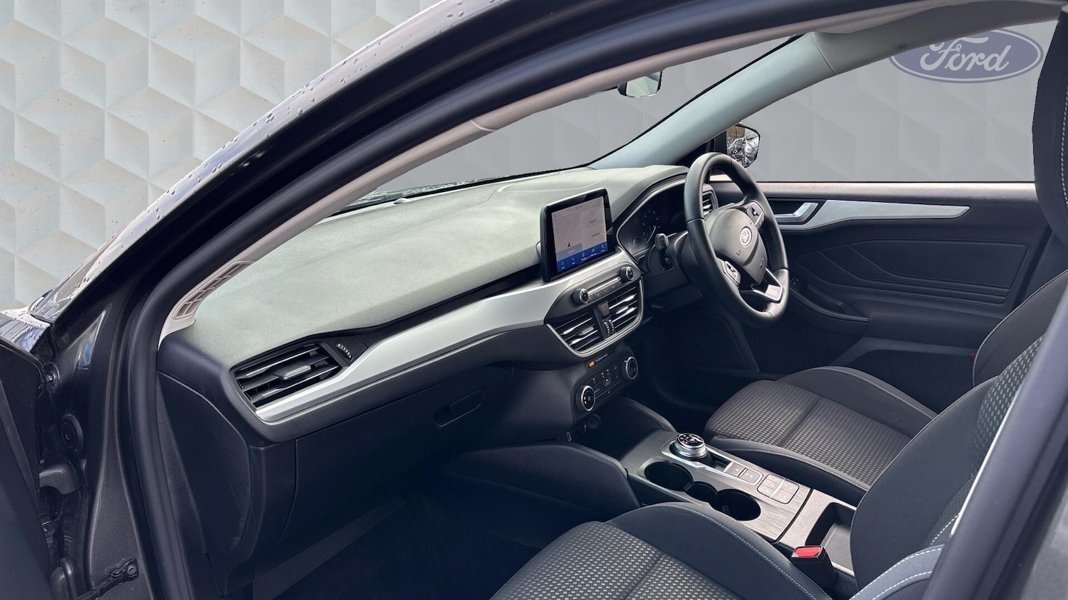 Used Ford Focus 2020 for sale - 77603014: Photo 2