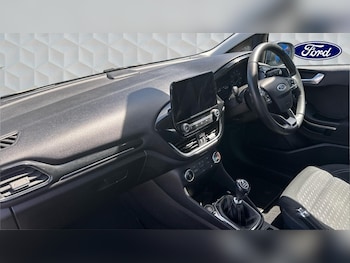 Used Ford Fiesta 2019 for sale - 78757440: Photo