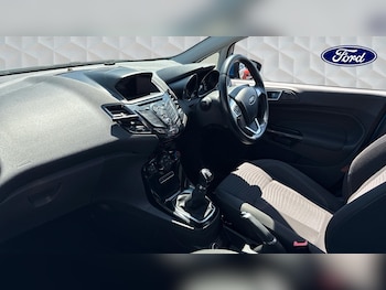 Used Ford Fiesta 2016 for sale - 78606911: Photo